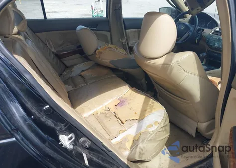 2008 Honda Accord 2.4 Ex-L from USA, damaged, VIN 1HGCP26828A008271